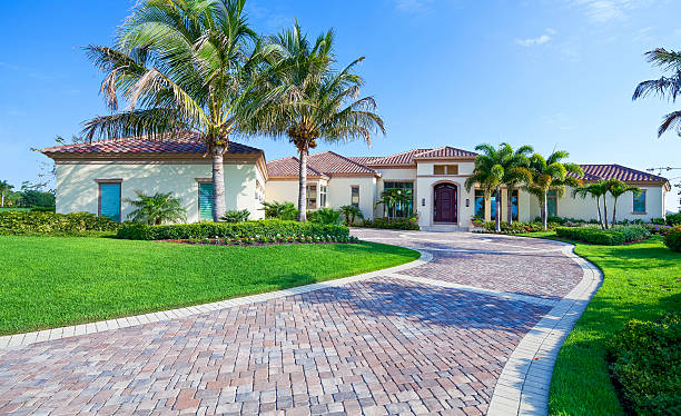 Best Driveway Pavers Near Me  in Claude, TX